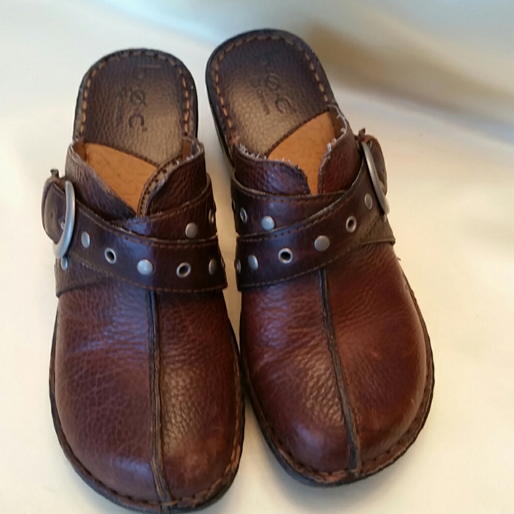 B.O.C. Leather Clog shoes side buckle